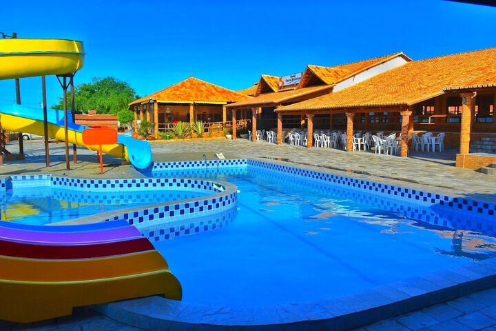 Pool 42 of 82