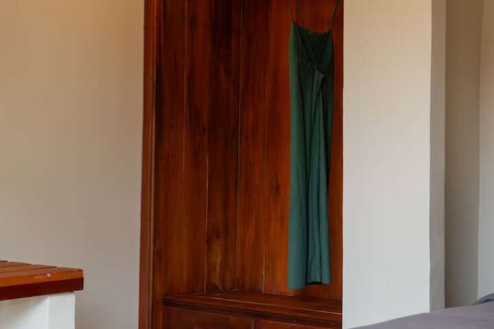 Room 12 of 73