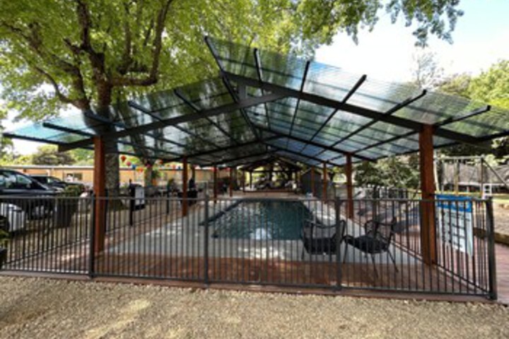 Pool 178 of 252