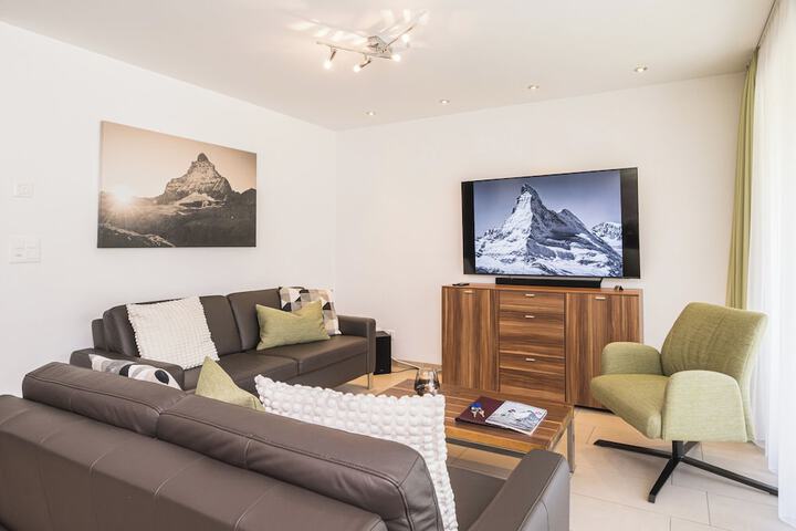 Room 15 of 30