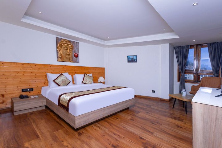 Room 19 of 49