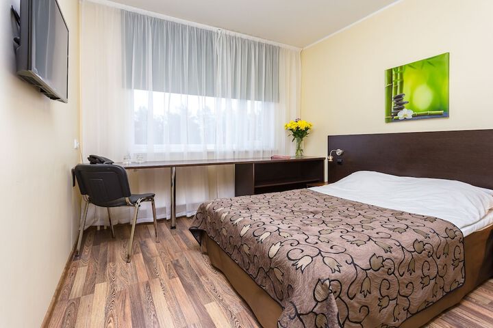 Room 40 of 87