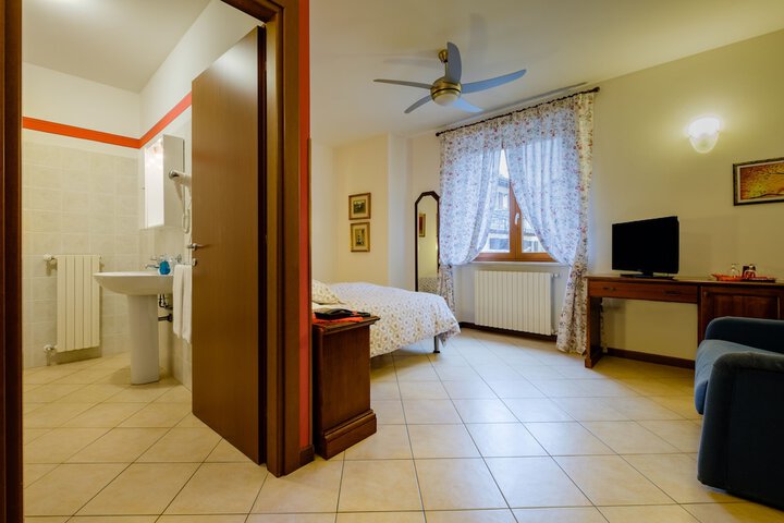 Room 29 of 115