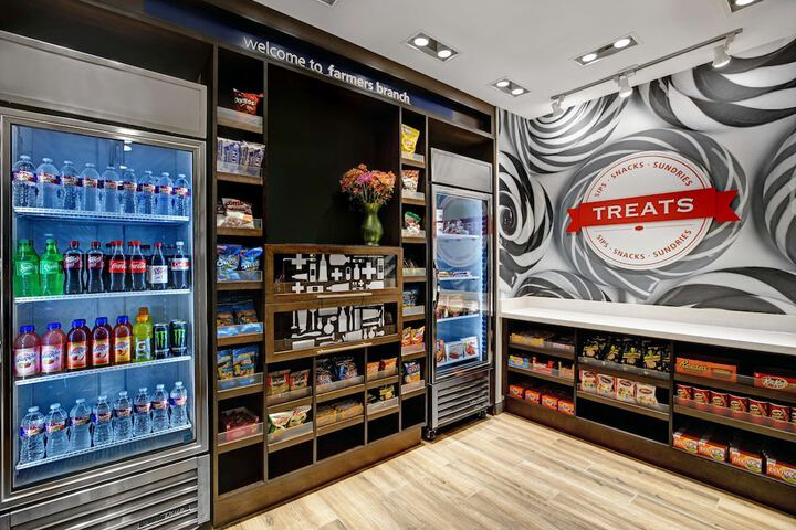 Snack bar
