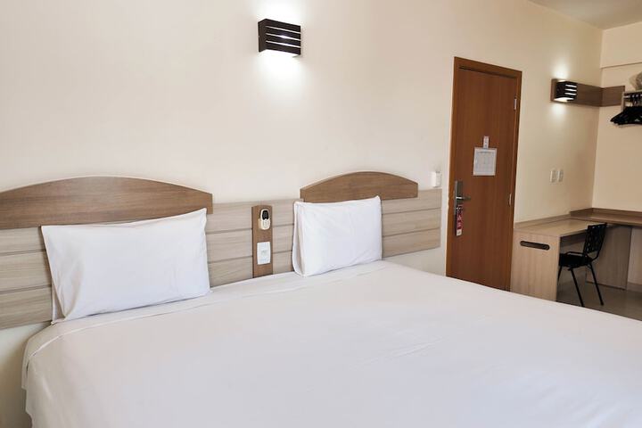 Room 10 of 55