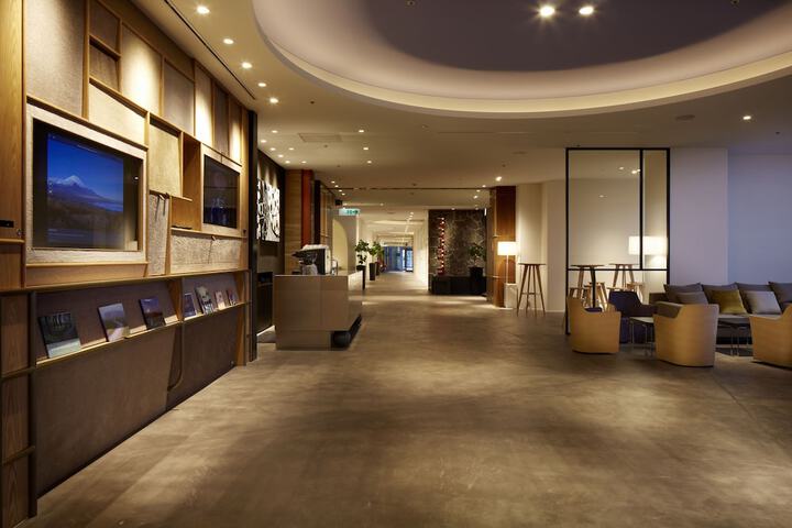 Hotel Lobby