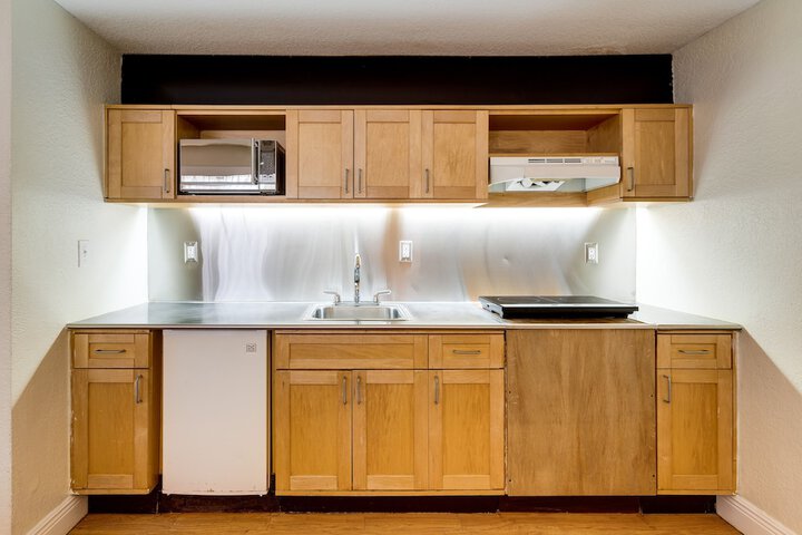 Private kitchenette