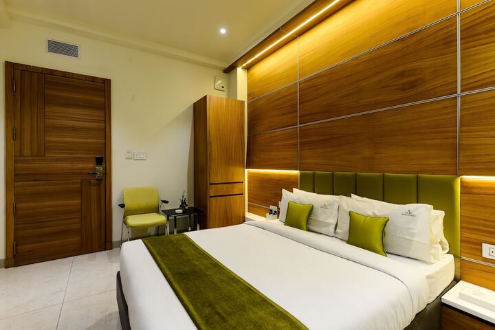 Room 37 of 85