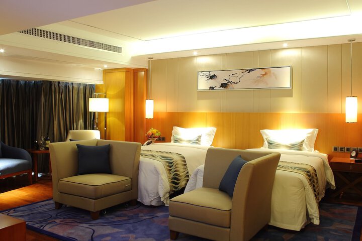 Room 18 of 62