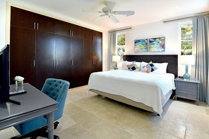 Room 14 of 108