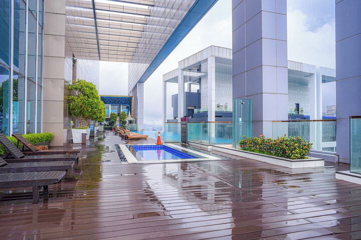 Pool 62 of 95