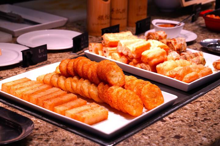 Breakfast/Coffee Service 100 of 128