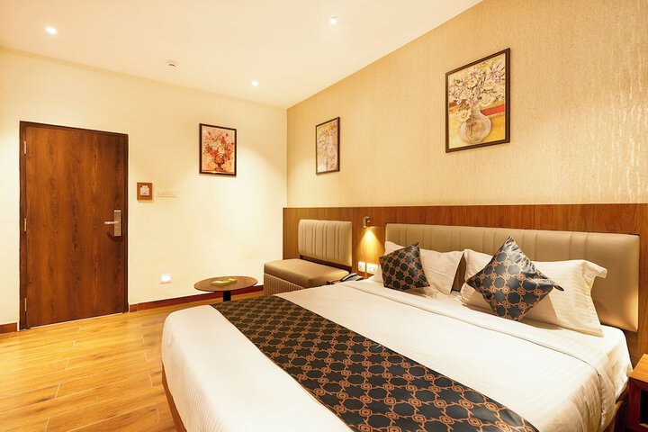 Room 16 of 54