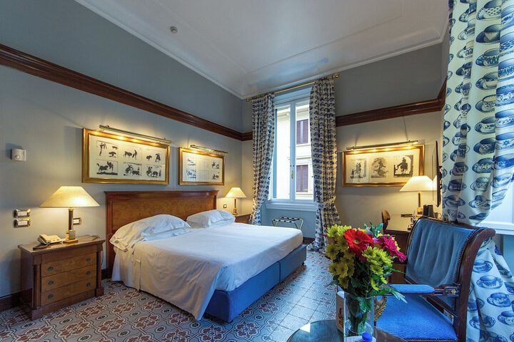 Room 35 of 106