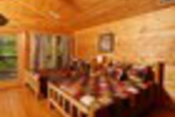 Room 38 of 129