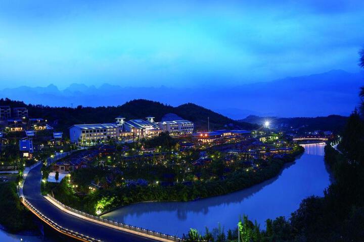 Exterior of Longyan Liancheng Tianyi Hotsprings Resort