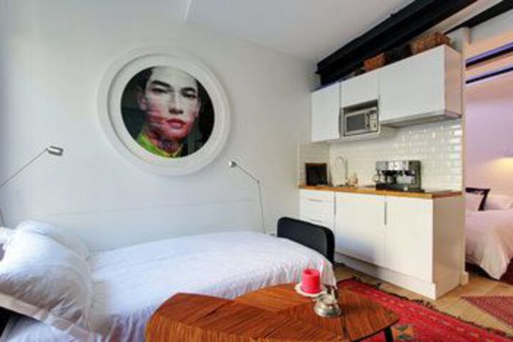 Room 42 of 97