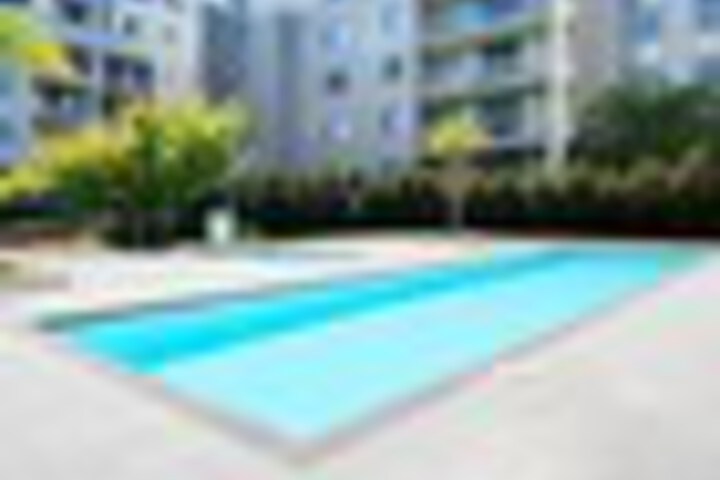 Pool 239 of 255