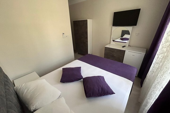 Room 11 of 57