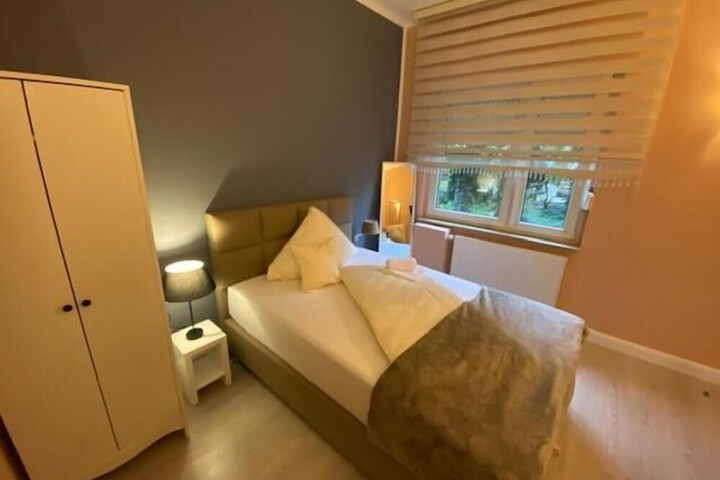 Room 21 of 63
