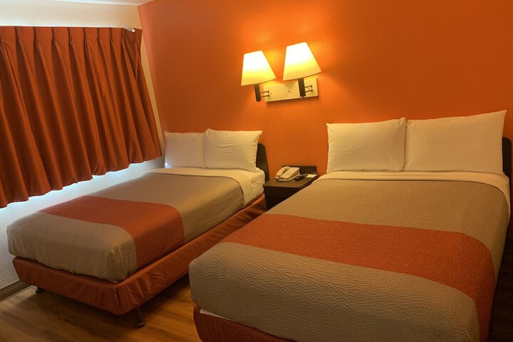 Room 5 of 47