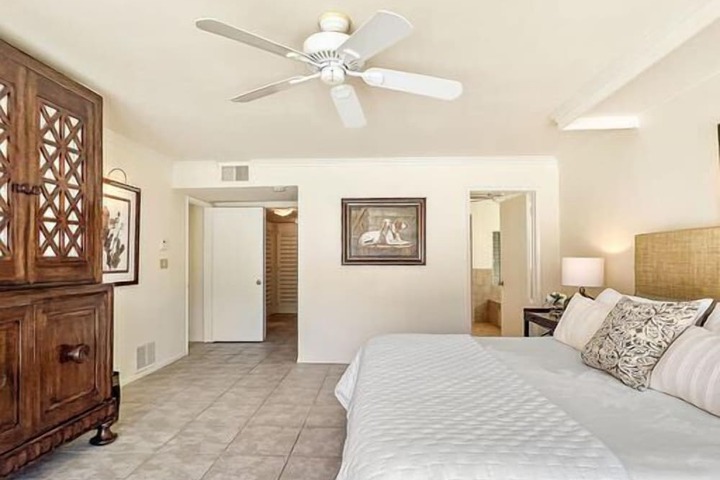 Room 4 of 45