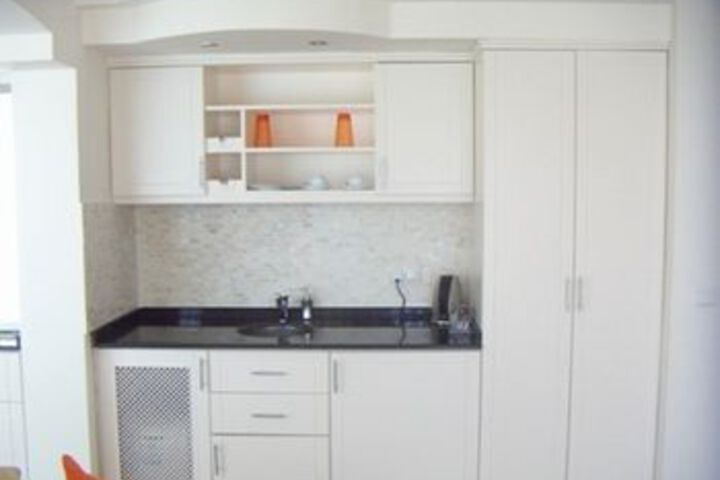Room 12 of 26
