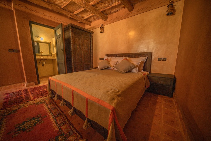 Room 6 of 38