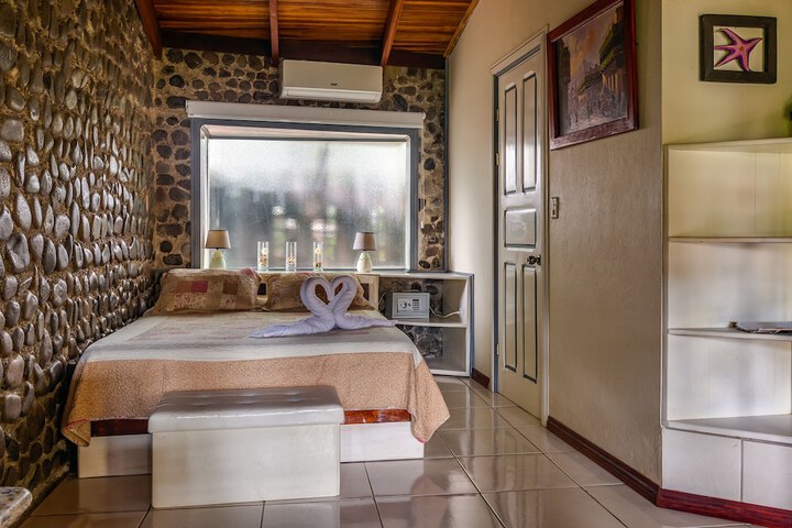 Room 47 of 85