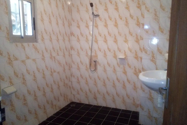 Room 15 of 17
