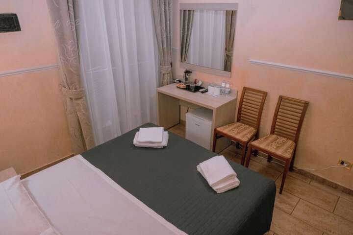 Room 36 of 73