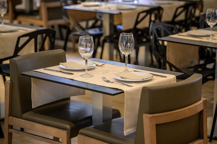 Dining 87 of 122