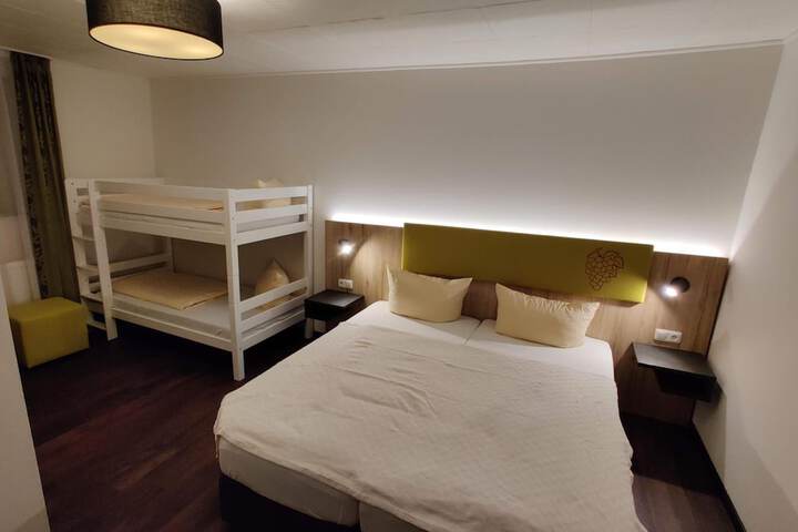 Room 21 of 61