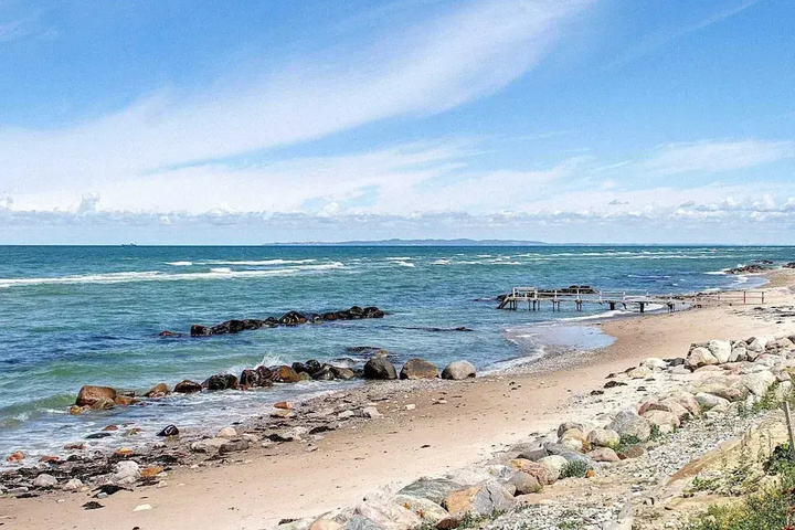 Beach 13 of 20