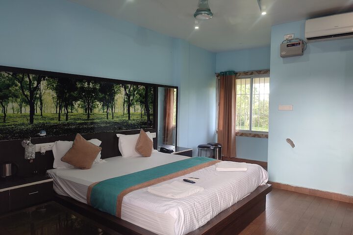Room 4 of 64