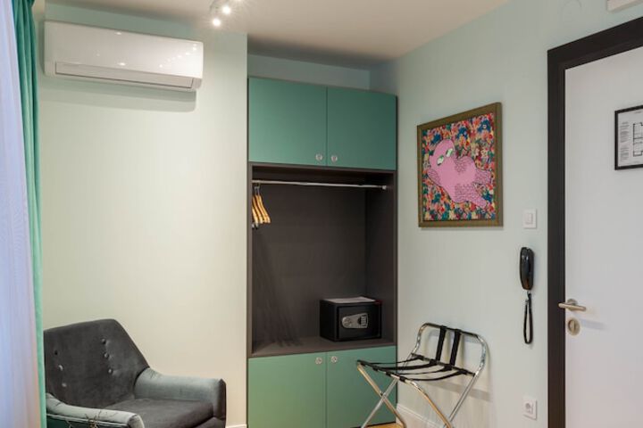 Room 21 of 55