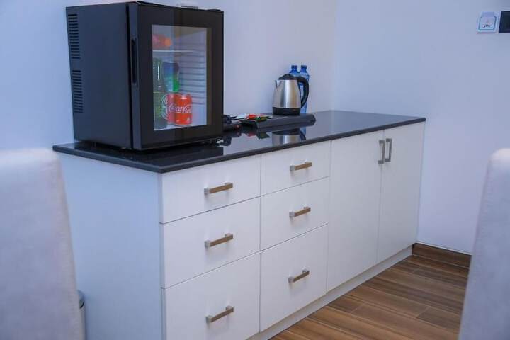 Room 16 of 22