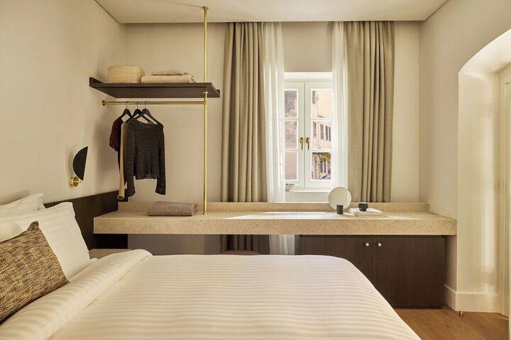 Room 3 of 50