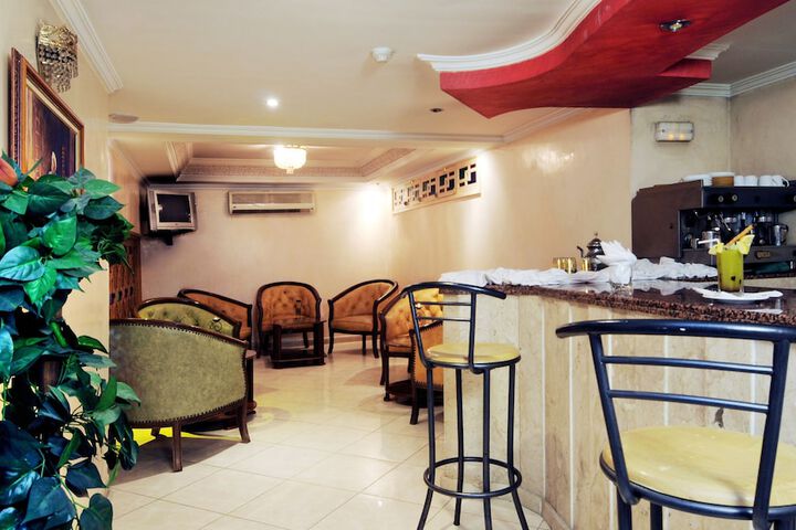 Cafe