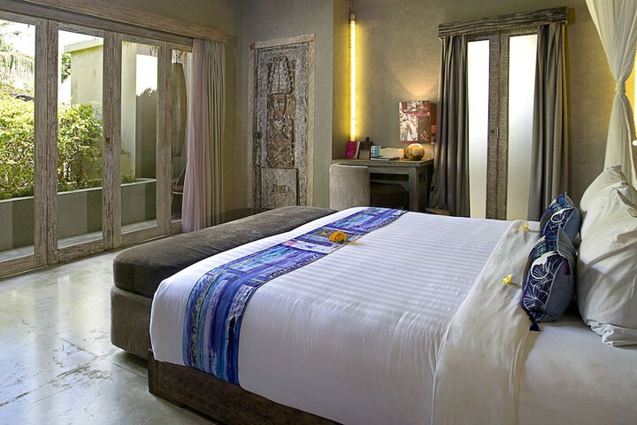 Room 105 of 227