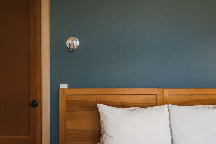 Room 6 of 49