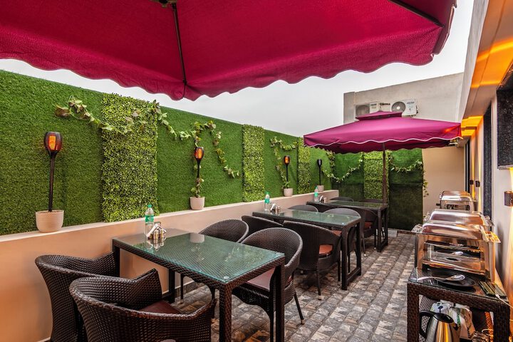 Terrace/Patio 28 of 29