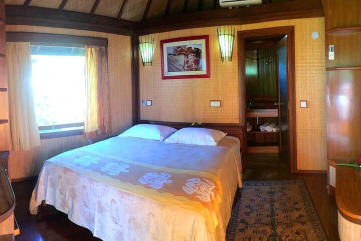 Room 4 of 41