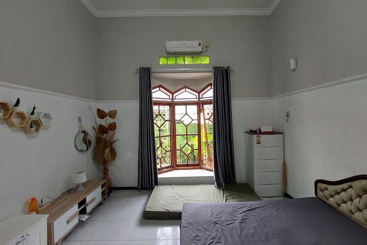 Room 10 of 23