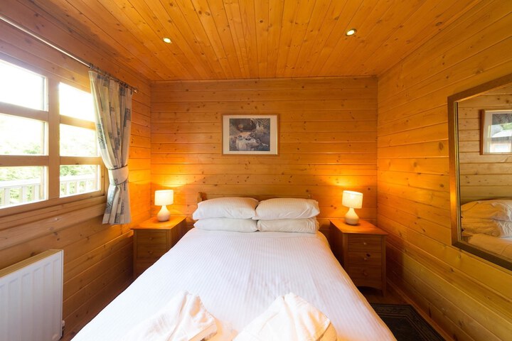Room 17 of 150