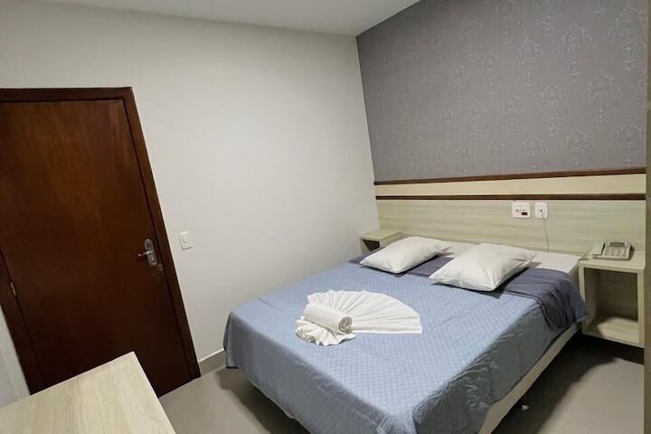 Room 14 of 154