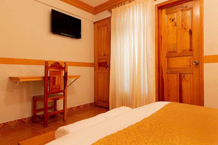 Room 3 of 24