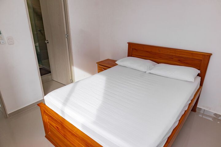 Room 6 of 29