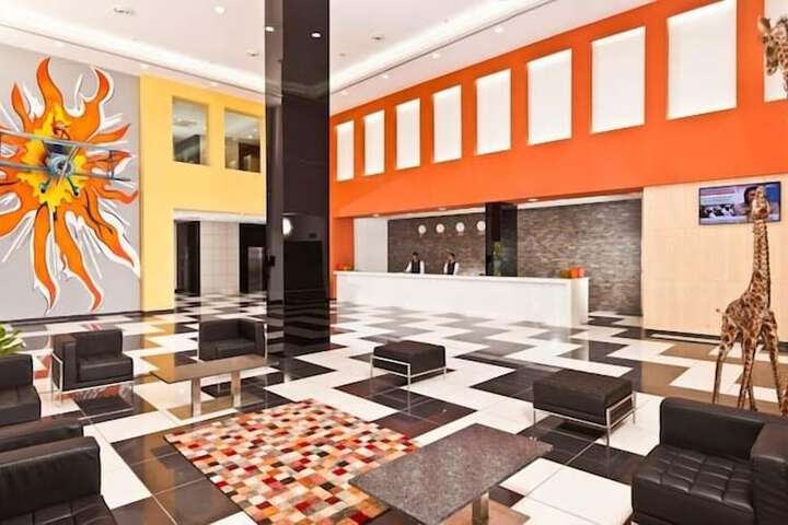 Guest Lobby