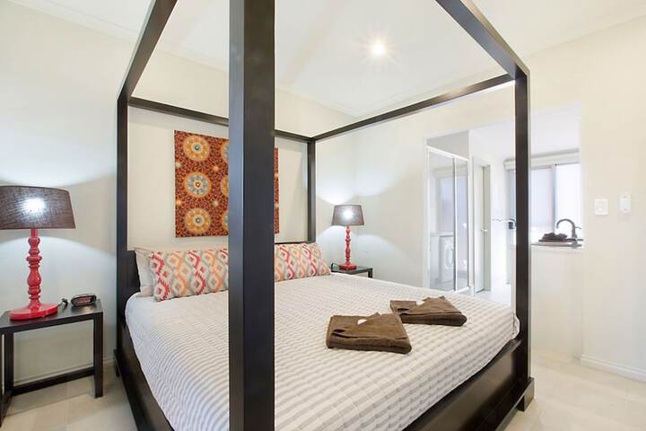 Room 3 of 23